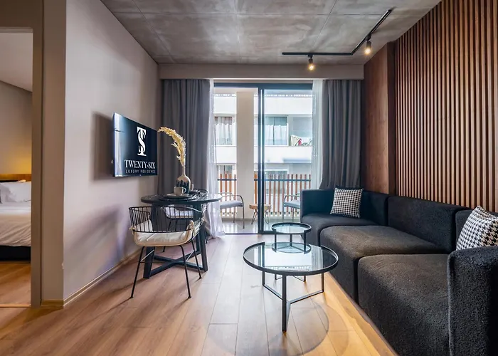 Twenty Six Anfa Luxury Residence By Shortstaycasa-Central-Parking