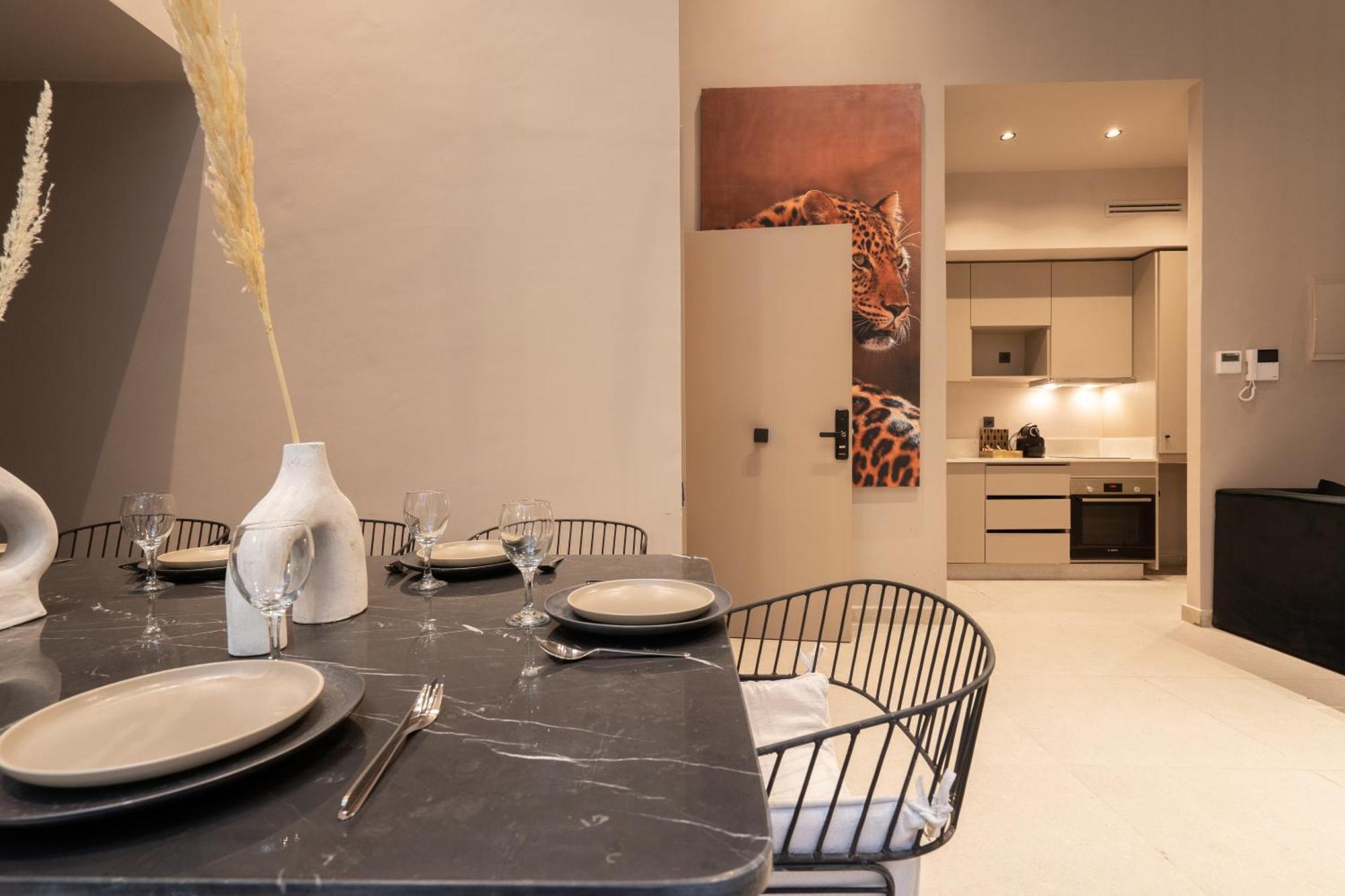 Apartamento Twenty Six Anfa Luxury By Shortstaycasa-central-parking
